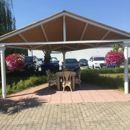 브란덴부르크 Havel Marin Gmbh 빌라 외부 사진